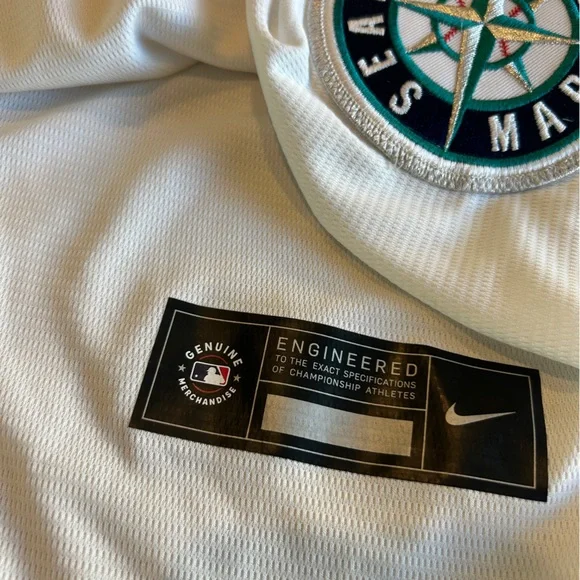 Seattle Mariners Evan White Jersey - Picture 4 of 5